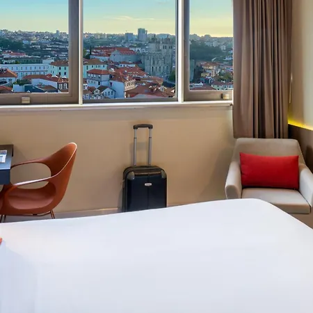 Mercure Centro Santa Catarina 4* Порту