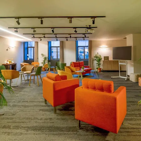 Готель Mercure Centro Santa Catarina